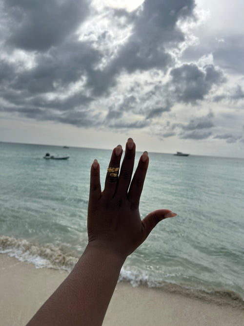 Aurelia leaf ring
