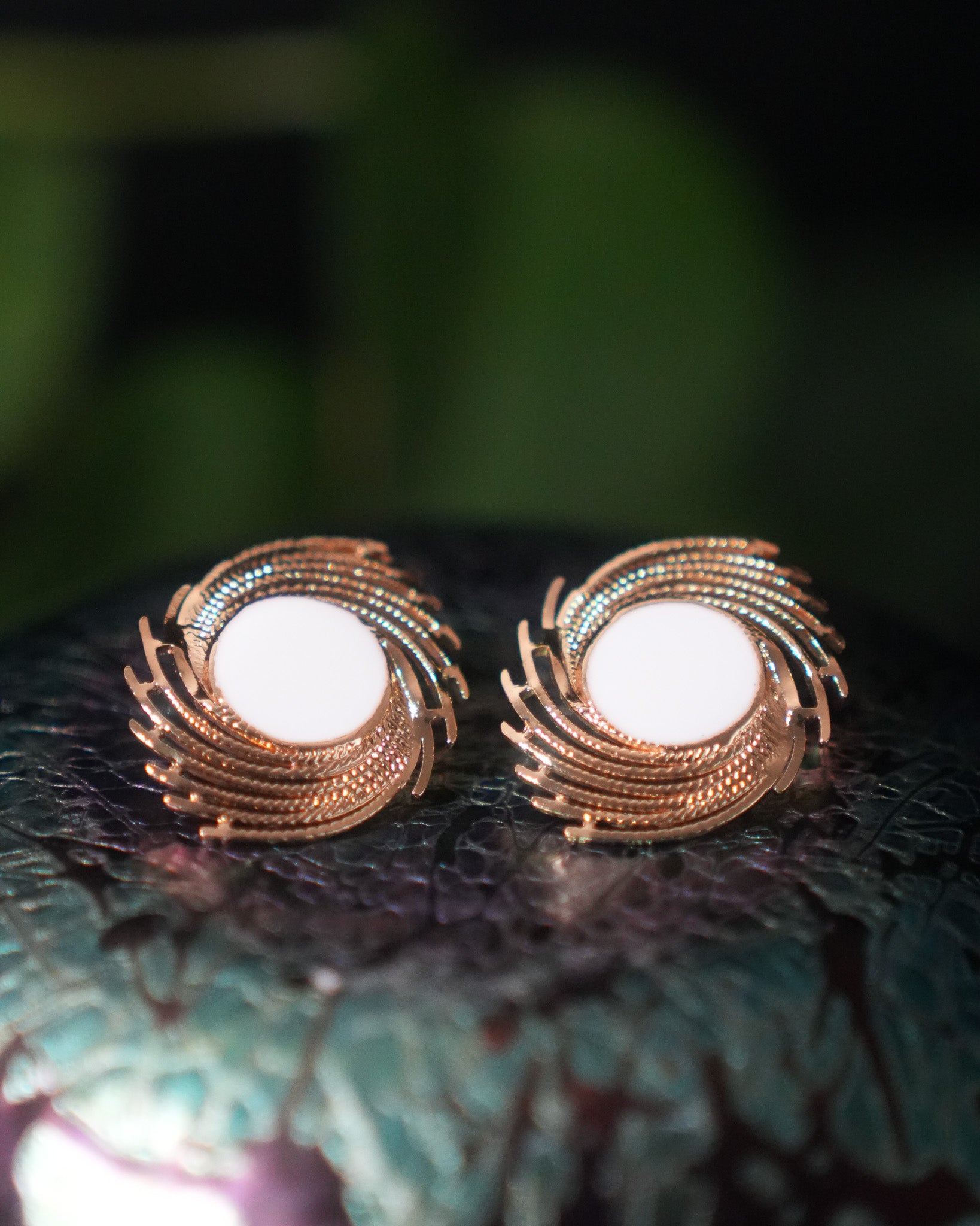 Solara Studs