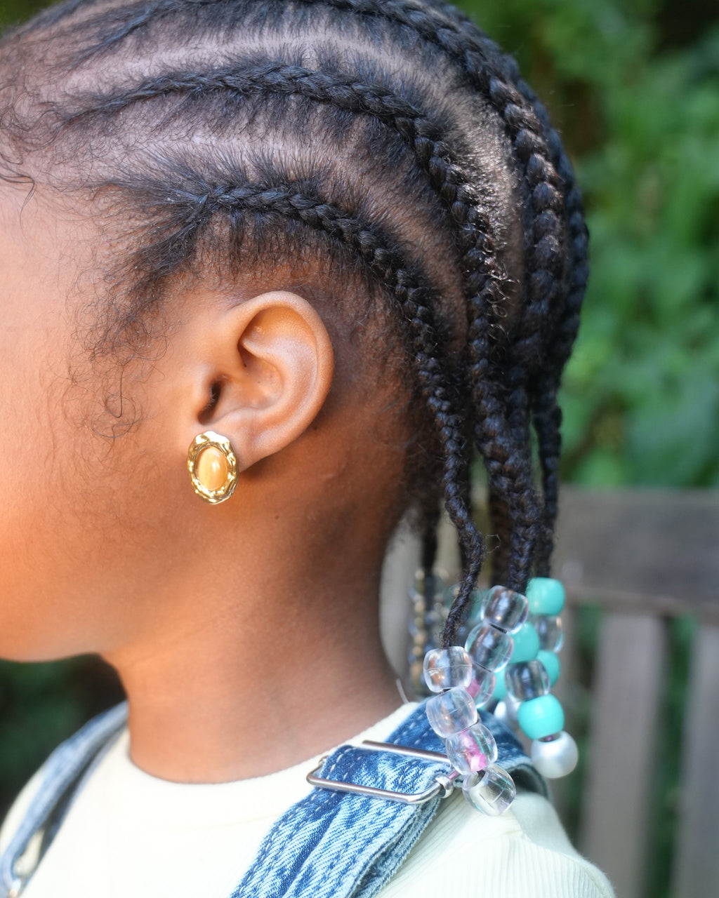 Amara studs