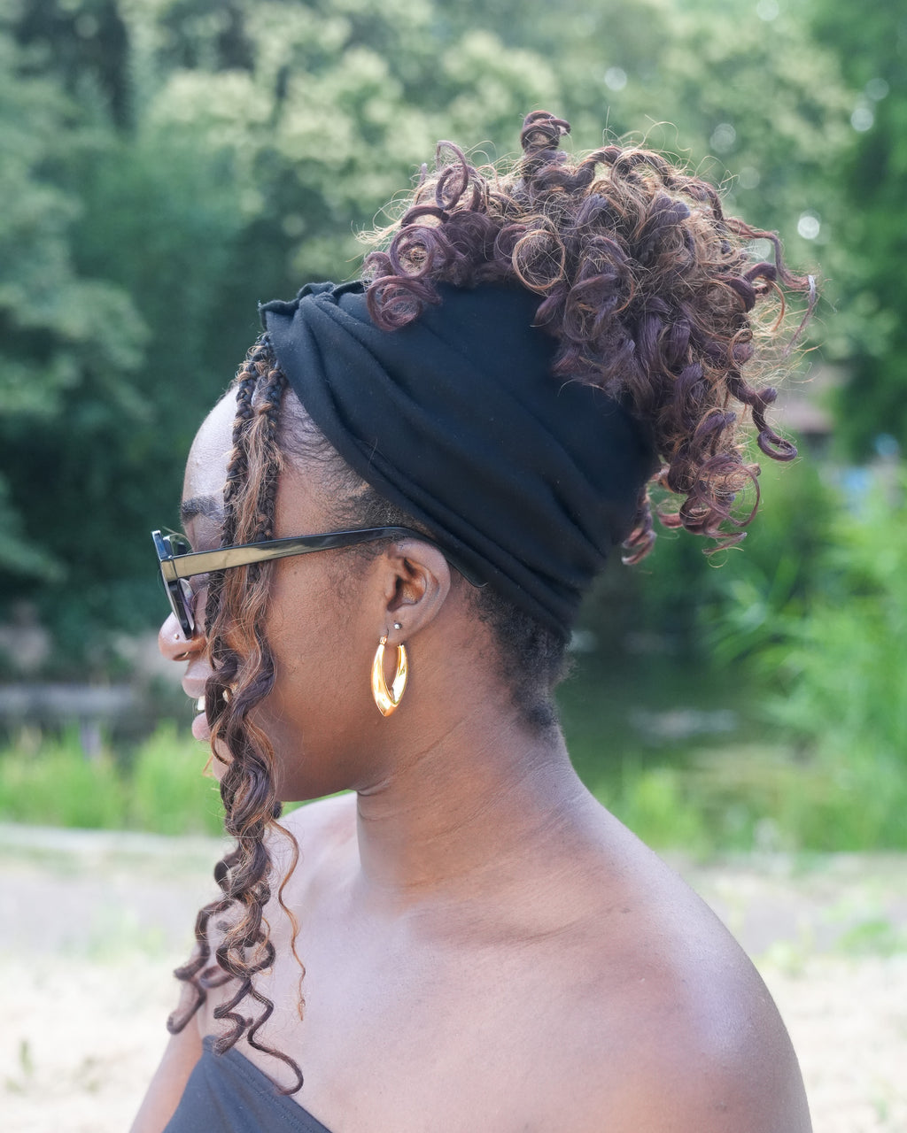 Luna hoops