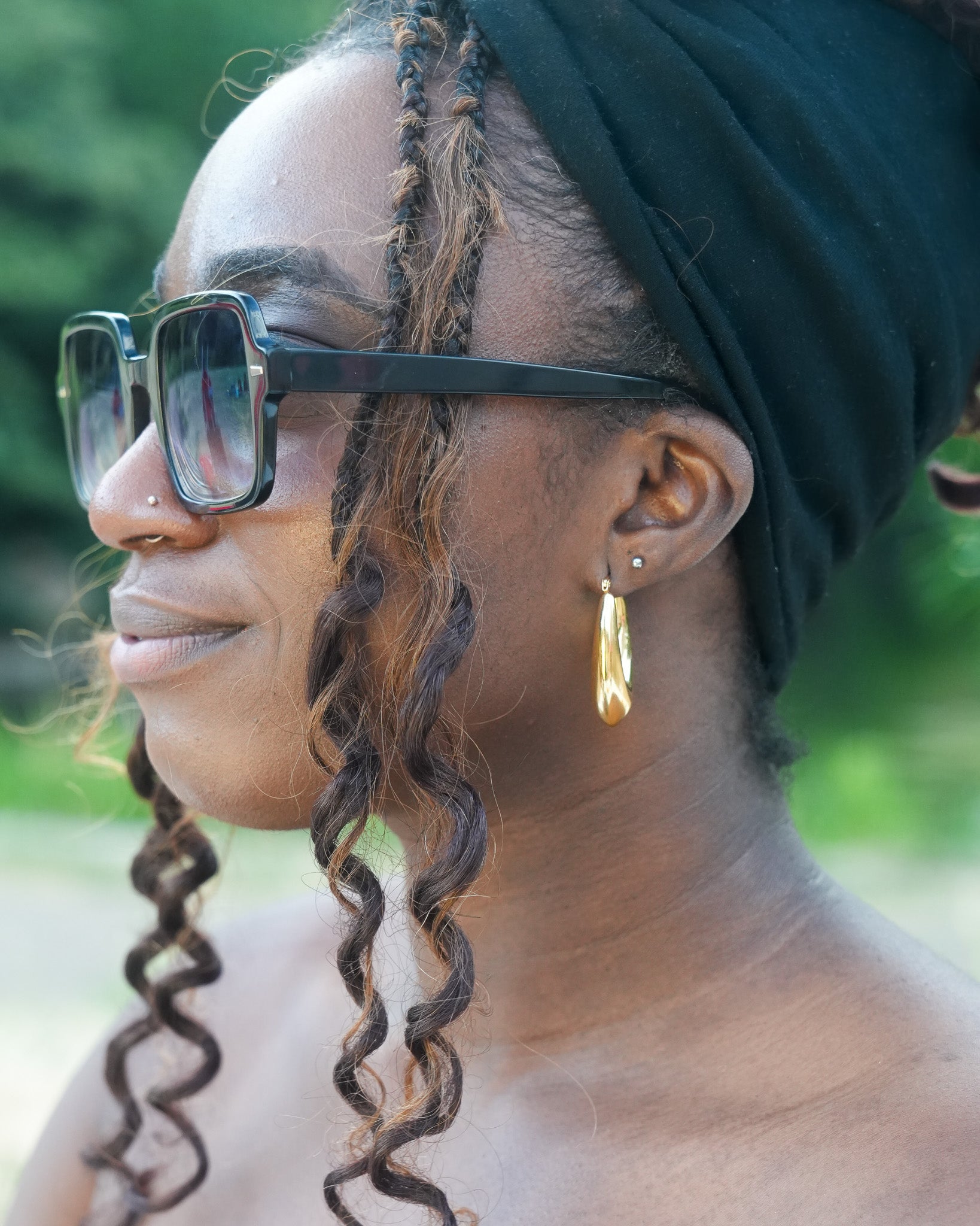 Luna hoops