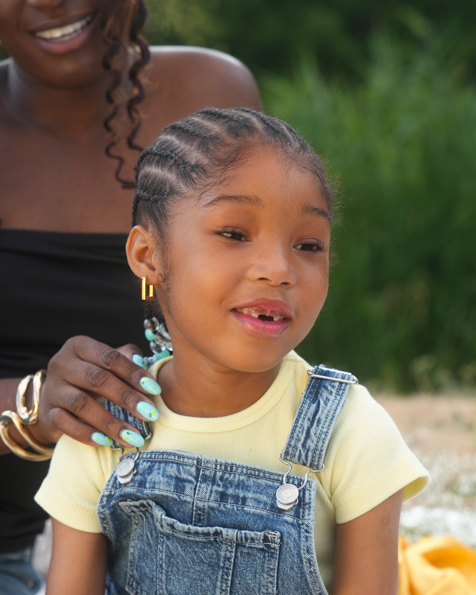 Nia Hoops