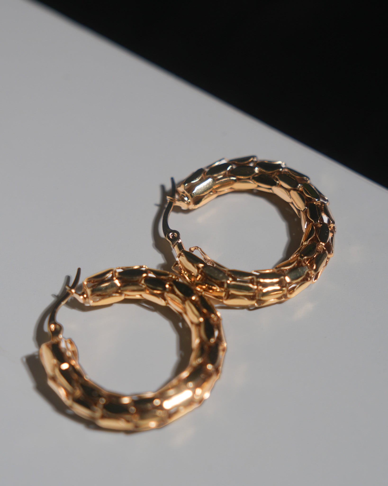 Zuri Hoops