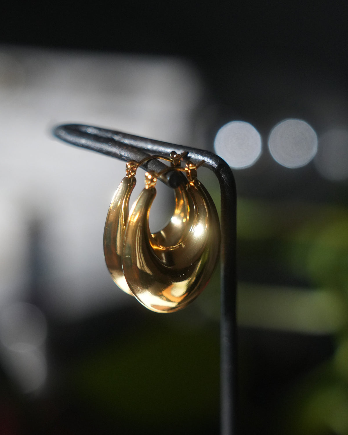 Mila Hoops